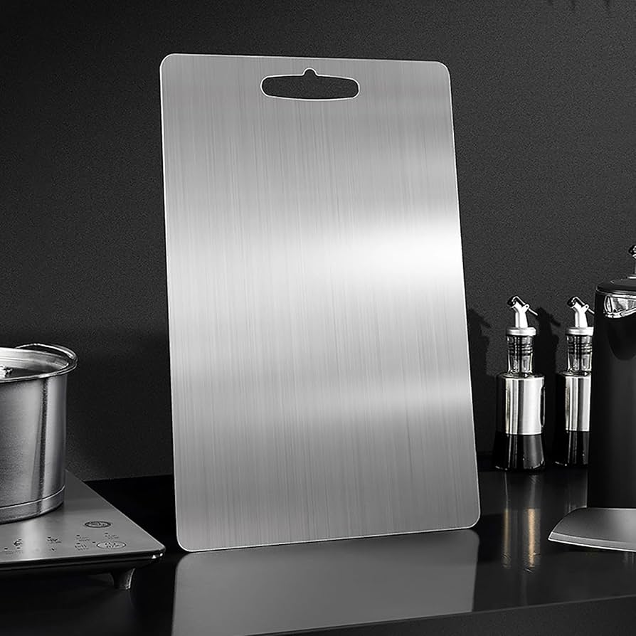 Titanio | 100% Titanium Cutting Board